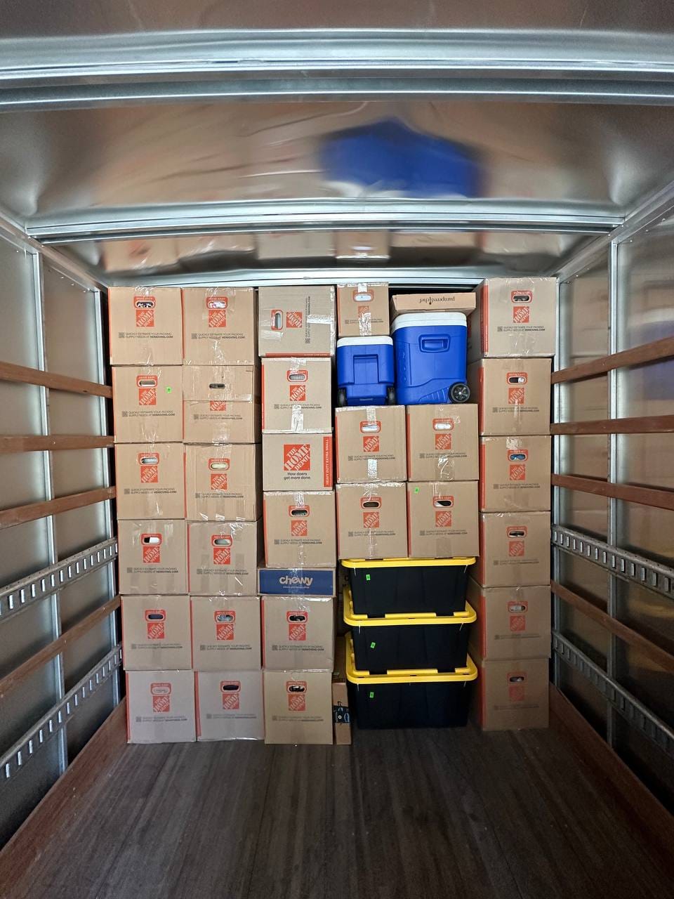 Professionally loaded moving truck by Old Florida Moving on a Nature Coast job